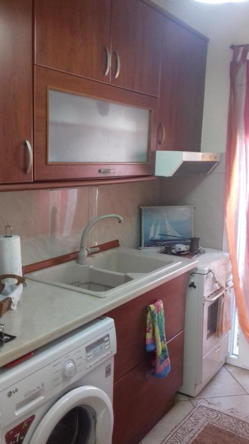 Appartement Studio In Thessaloniki Near Airport And Exit For Chalkidiki Extérieur photo
